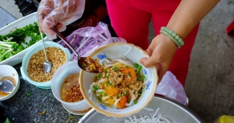 Trình bày và thưởng thức tô mì hoàn hảo